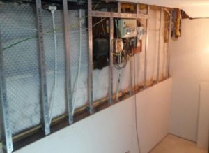 Cavity drain membrane installation